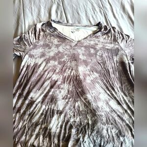 Terra and sky stretchy TShirt